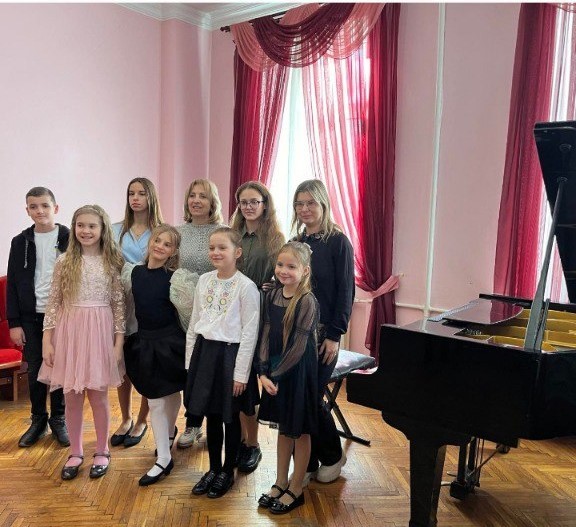 VІІІ Всеукраїнський фестиваль-конкурс мистецтв "Файна Україна"