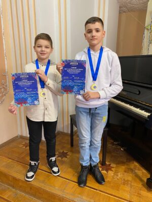 420424975_831982388939703_3580679814368346930_n