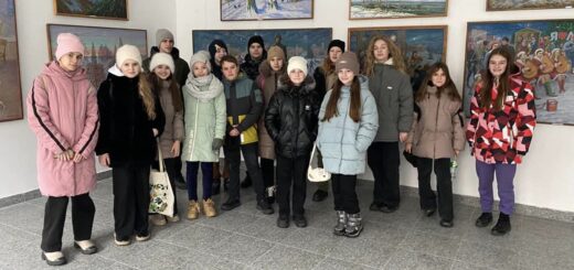 Учні КНЯГИНИНІВСЬКОЇ ШКОЛИ МИСТЕЦТВ відвідали виставку «Зимовий салон-2024»