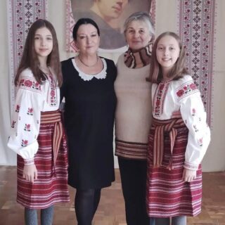 Вітаємо з перемогою у Обласному дистанційному конкурсі солістів-вокалістів