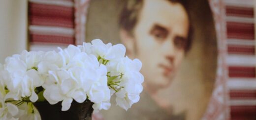 Мистецький захід до 211- ої річниці від дня народження Тараса ШЕВЧЕНКА «Шевченко – поет, художник, мислитель»