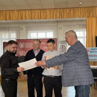 Весна надихає на ПЕРЕМОГИ!