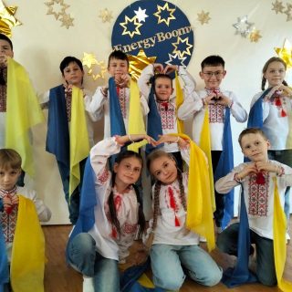 Вітаємо колектив хореографічного ансамблю КНЯГИНИНІВСЬКОЇ ШКОЛИ МИСТЕЦТВ