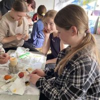 Майстер-клас з писанкарства в рамках мікропроєкту “Великдень РАЗОМ”